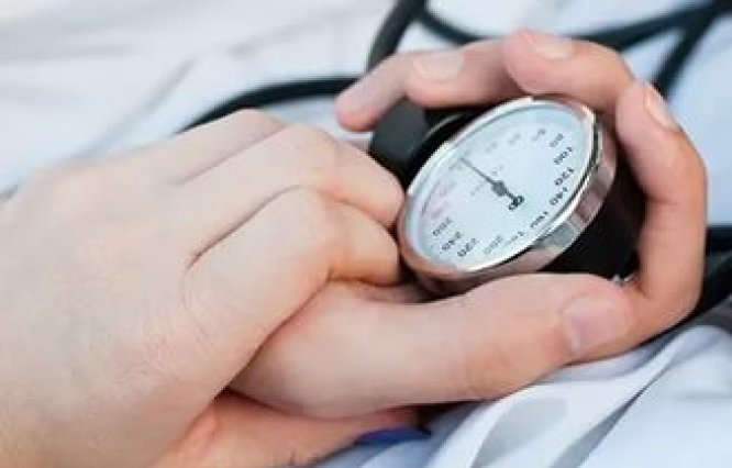 Высокое систолическое давление при нормальном или низком диастолическом